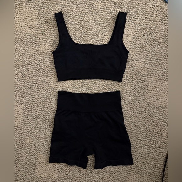 Other - Black Ribbed Workout Set